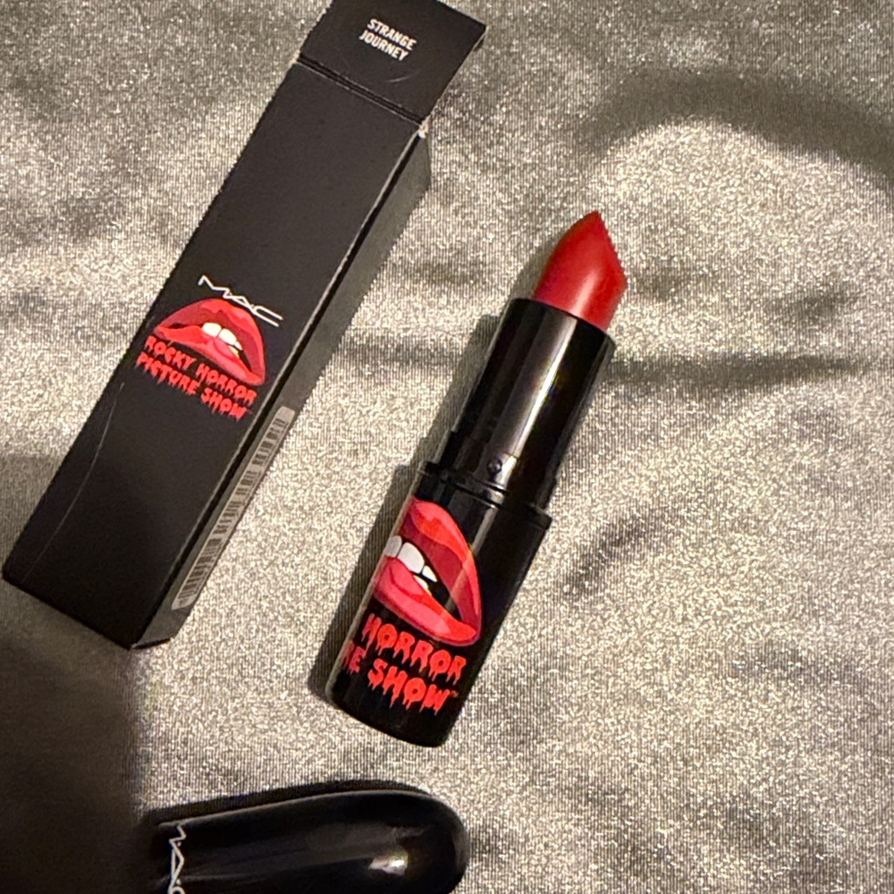 MAC Cosmetics Rocky Horror Picture Show Lipstick Set - Bold Red - Picture 7 of 7